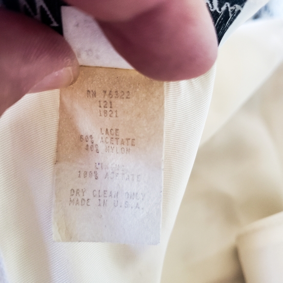 Shuet Young for HW Collections Dress - Picture 12 of 16